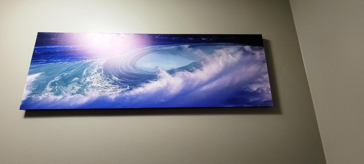 Blue Wave 2 Bedroom Suite Saskatoon Exteriör bild