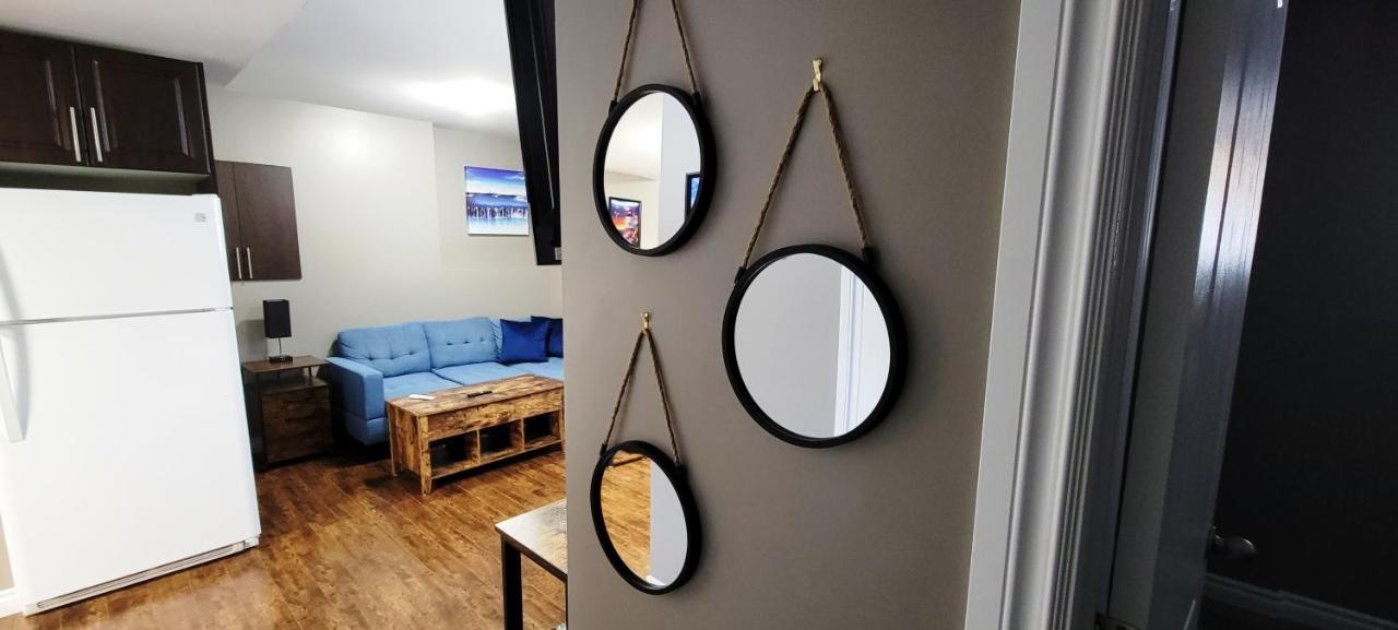 Blue Wave 2 Bedroom Suite Saskatoon Exteriör bild